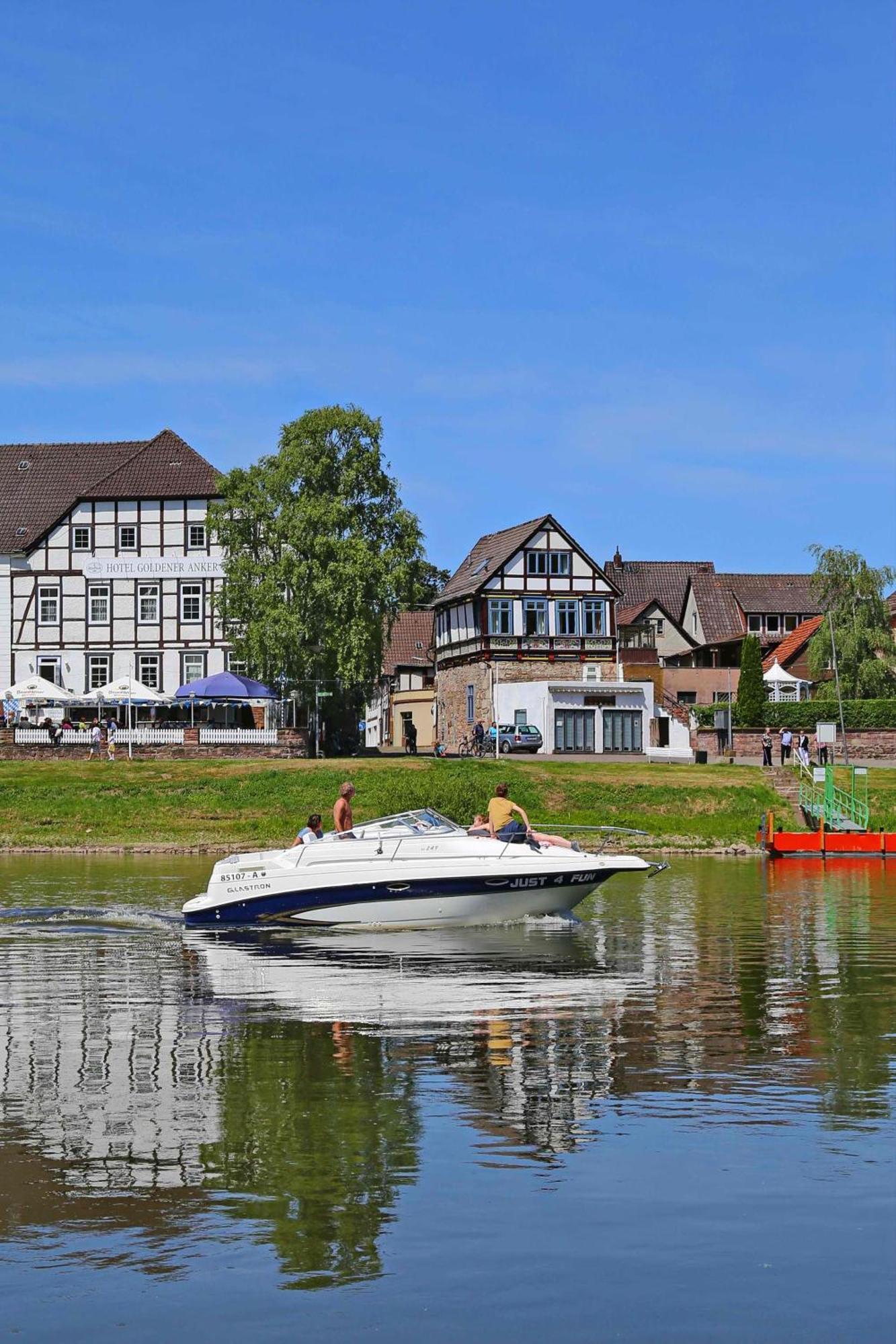 Ferienwohnungen Am Weserstrand Bodenwerder Buitenkant foto